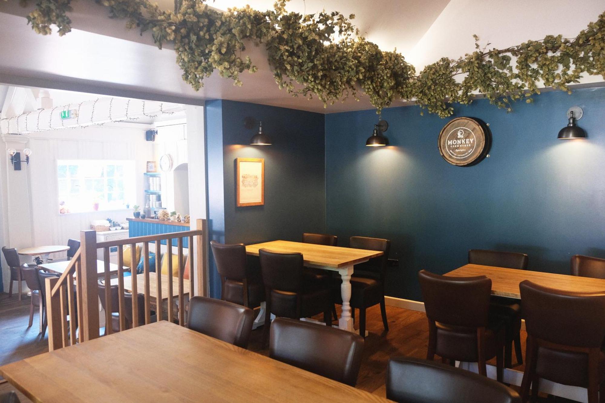 Monkey Brewhouse Hotel Лимингтън Екстериор снимка